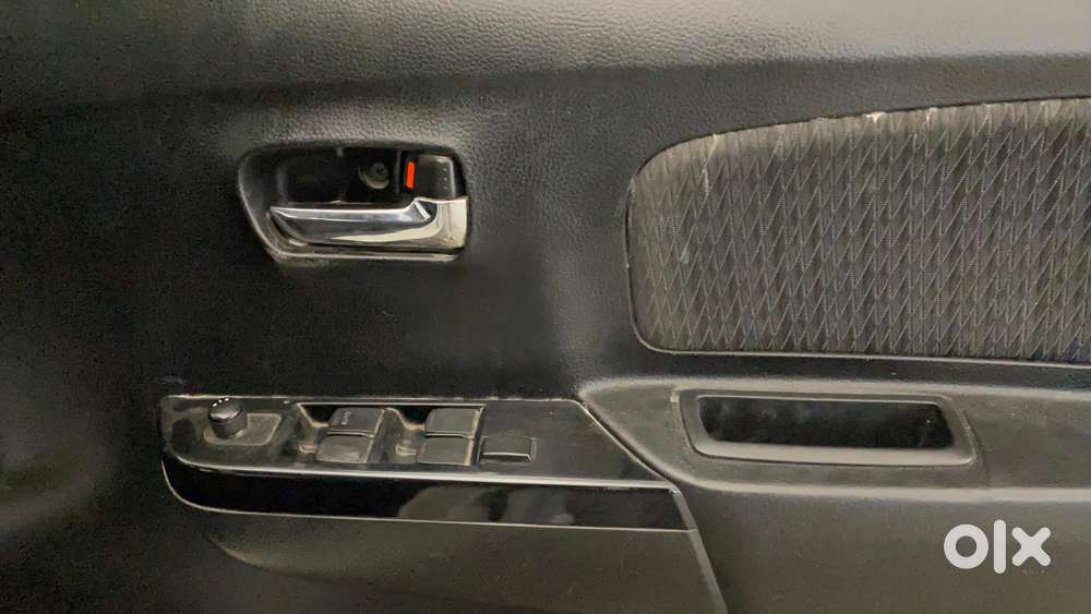 Maruti Suzuki Wagon R Stingray Vxi, 2016, Petrol