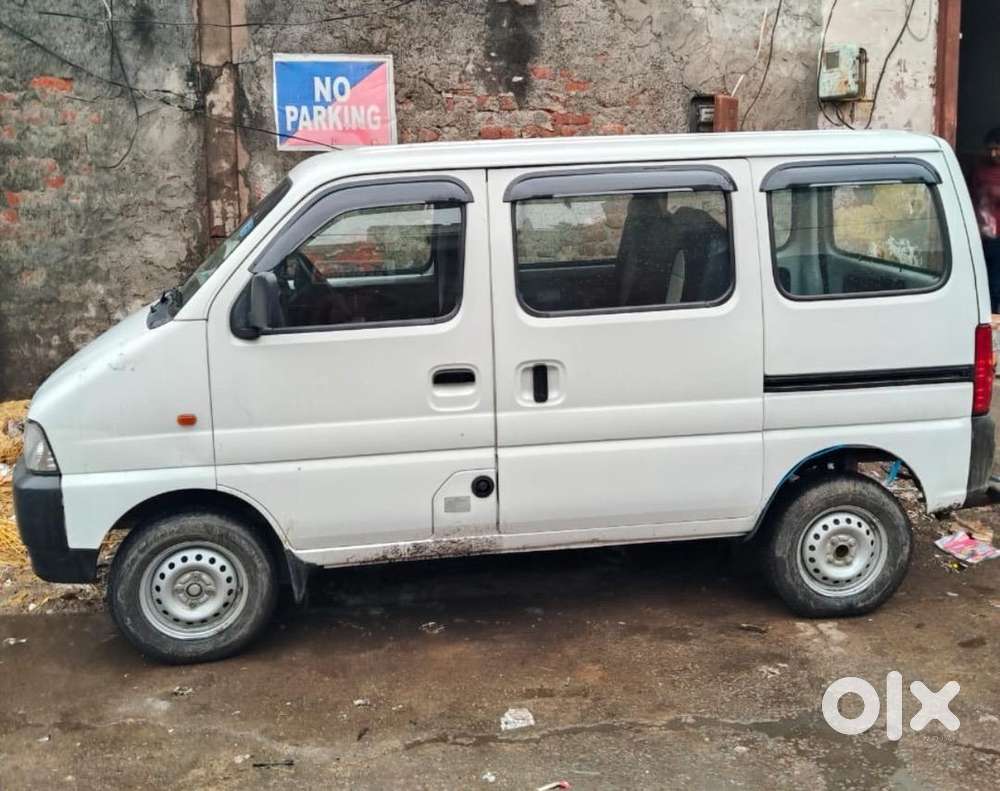 Maruti Suzuki Eeco 2024 Cng & Hybrids Good Condition