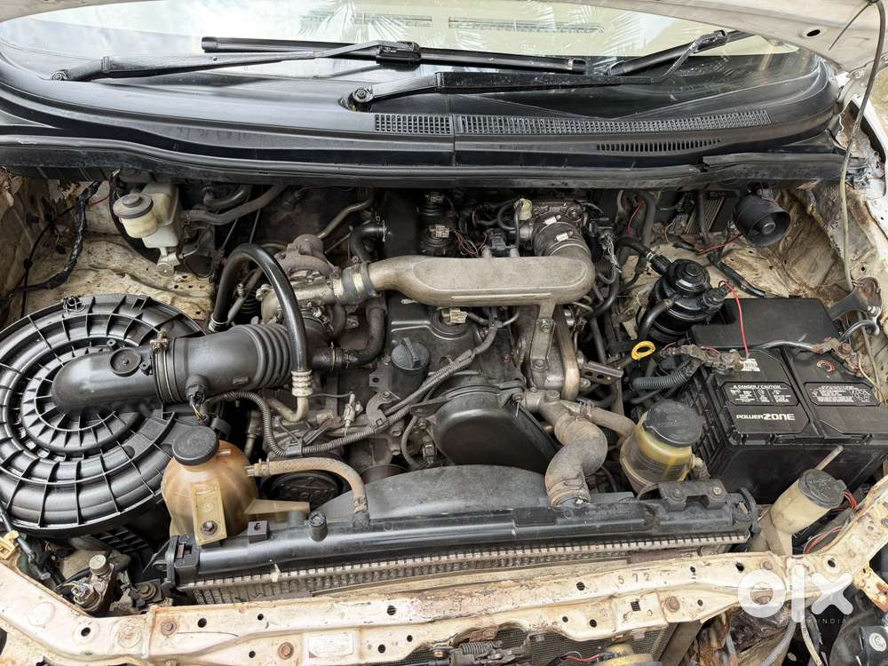 Toyota Innova 2.5 G4 Diesel 8-seater, 2005, Diesel