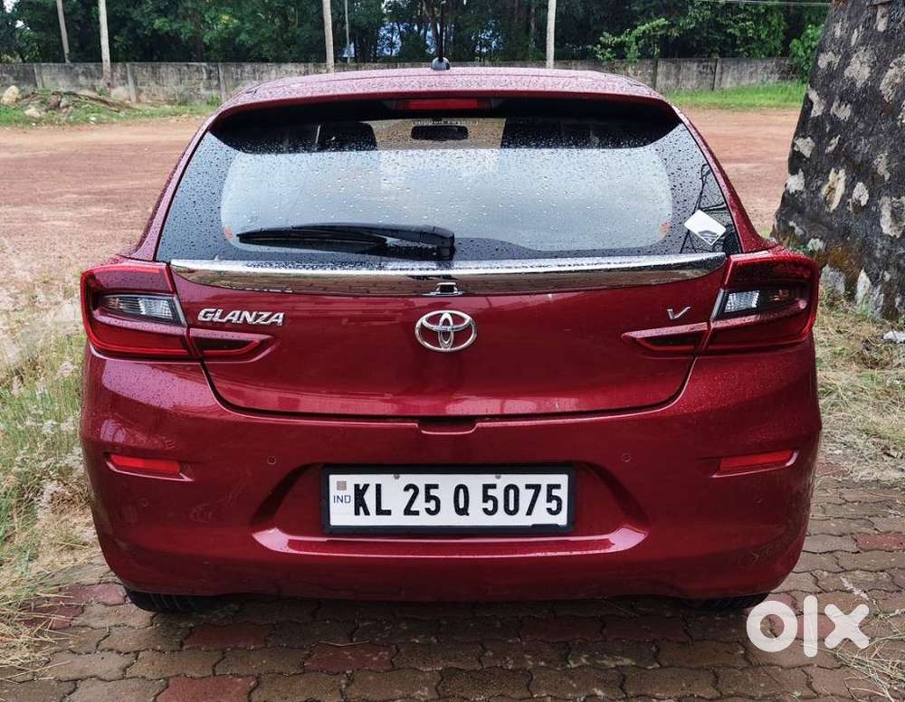 Toyota Glanza 1.2 V Amt, 2022, Petrol