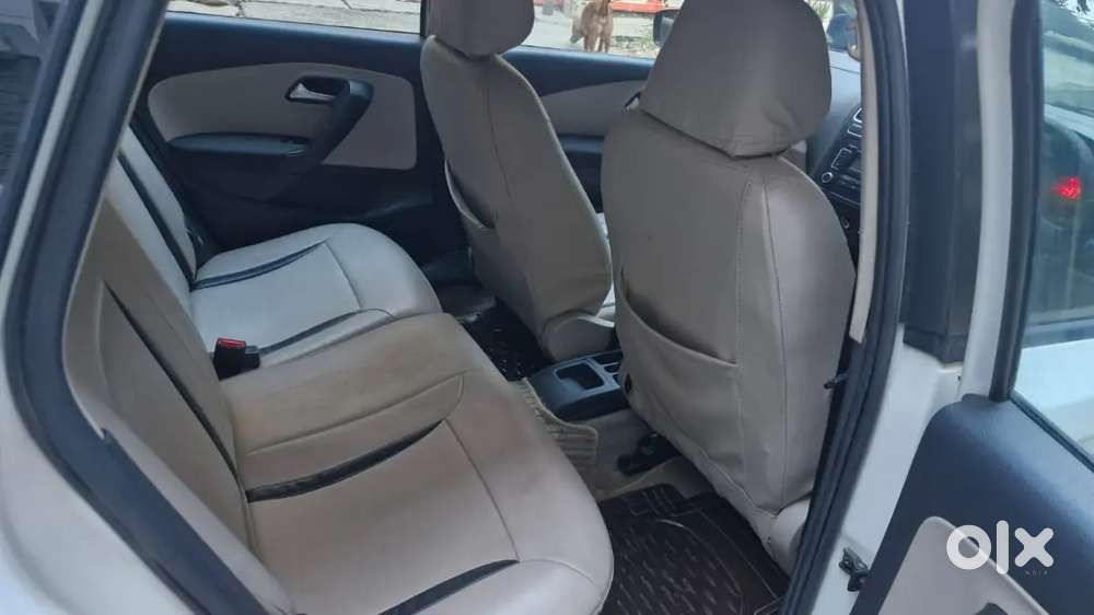 Volkswagen Polo Highline 2012 Petrol Manual