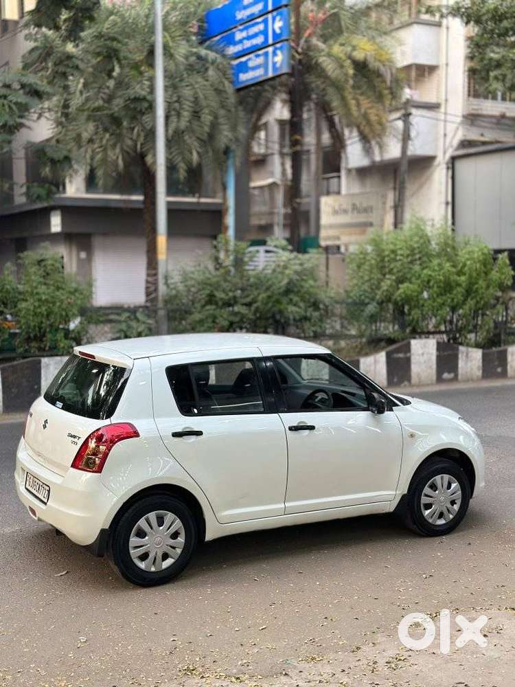Maruti Suzuki Swift Vxi Optional, 2010, Petrol