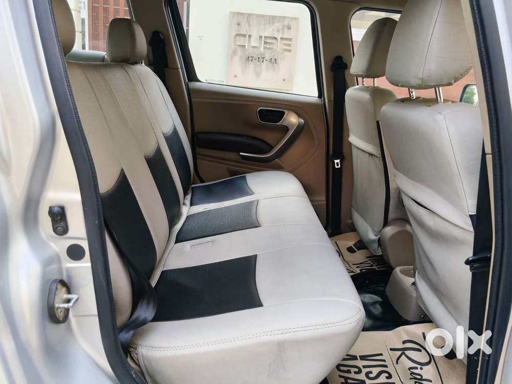 Mahindra Tuv 300 T10, 2019, Diesel
