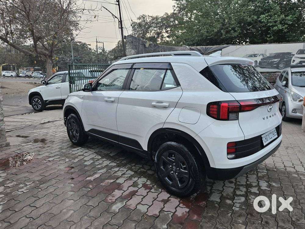 Hyundai Venue S Plus Mt 1.2 Kappa, 2025, Petrol