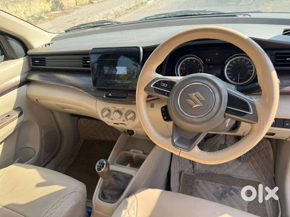 Maruti Suzuki Ertiga 2022-2023 Vxi Cng, 2022, Cng & Hybrids