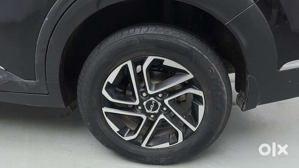 Kia Carens 1.4 Prestige Plus Turbo 7 Str, 2023, Petrol