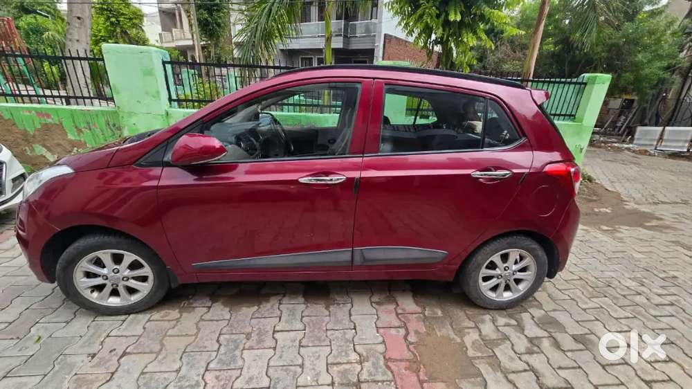 2015 Hyundai I20 Asta (top Model) Petrol  1st Owner  50,920 Km  Exc