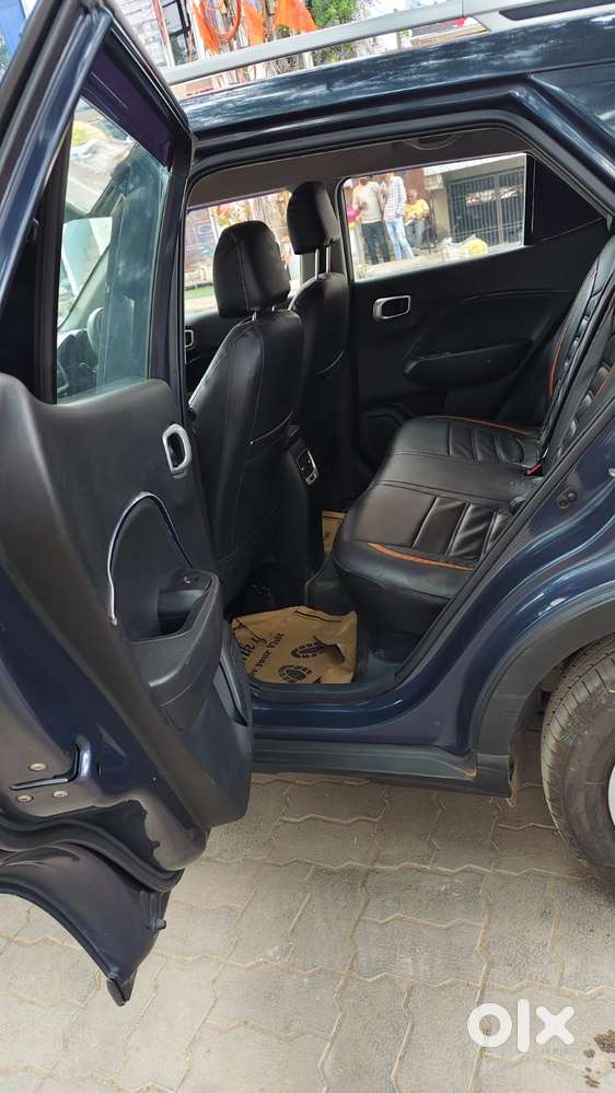 Hyundai Venue Sx Mt, 2020, Petrol