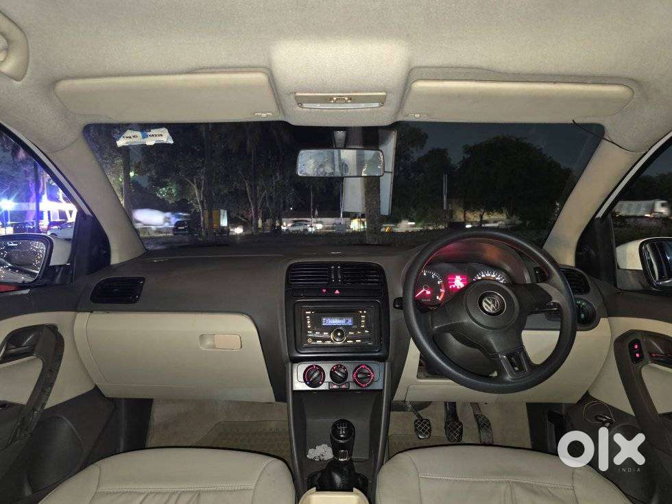 Volkswagen Vento, 2011, Petrol
