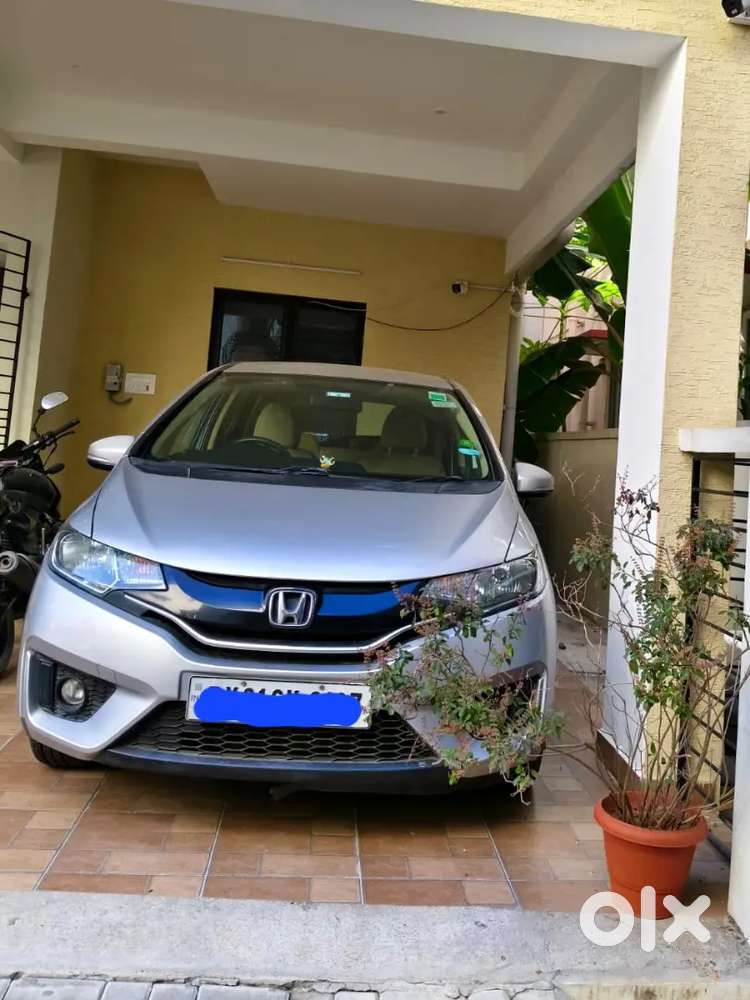 Hondas Jazz 2015 Model Petrol ( Perfect Condition)