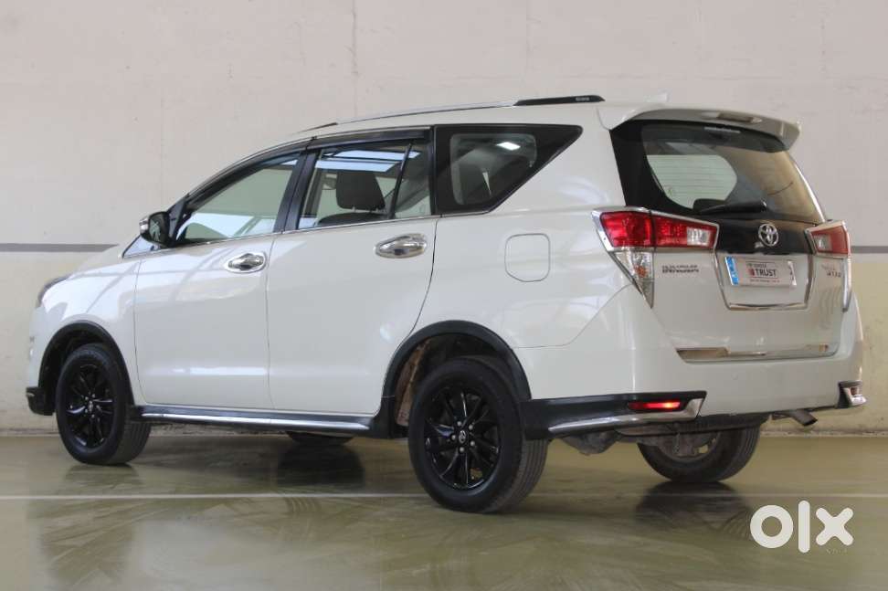 Toyota Innova Crysta Touring Sport 2.4 Mt, 2017, Diesel