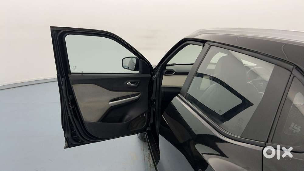 Nissan Magnite Geza Edition, 2023, Petrol