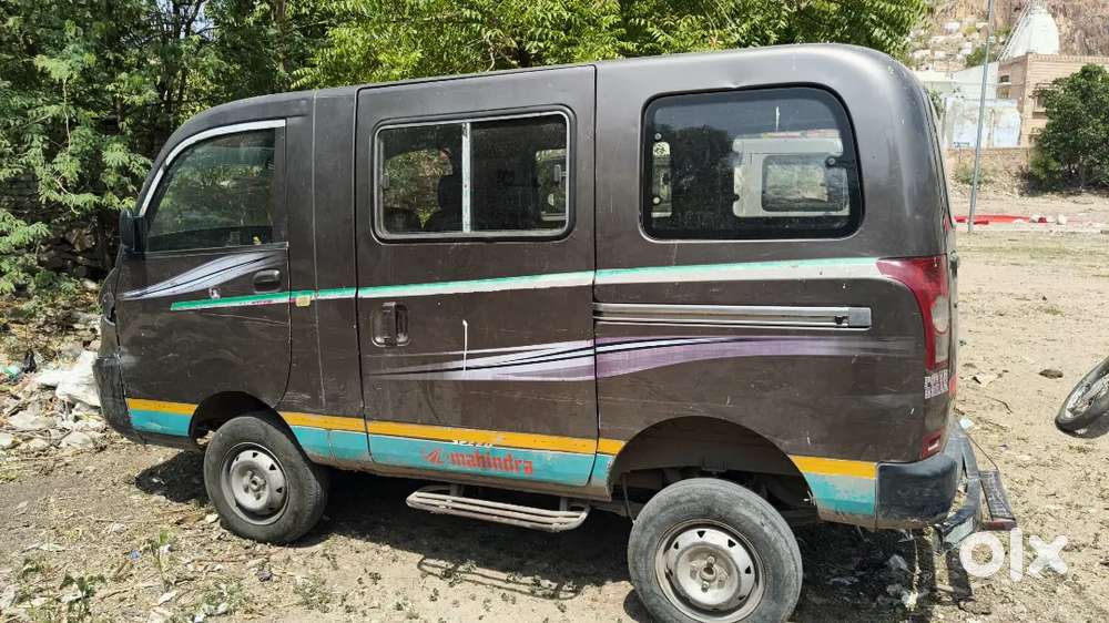 Mahindra Supro