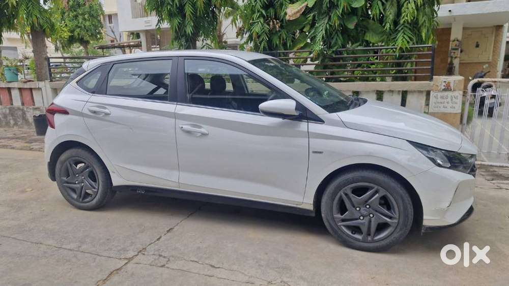 Hyundai I20 Sportz 1.2 Ivt, 2021, Petrol