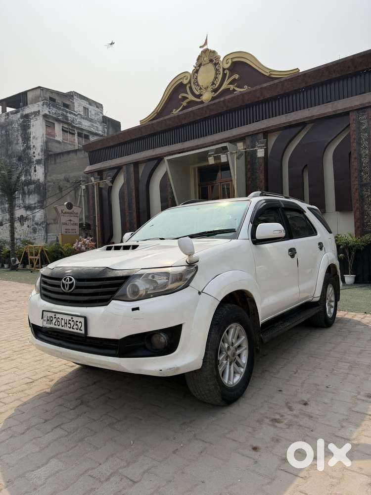 Toyota Fortuner, 2014, Diesel