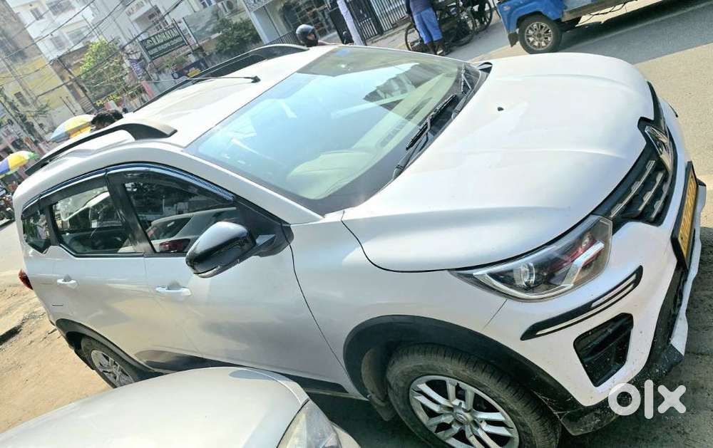 Renault Triber Rxt, 2024, Petrol