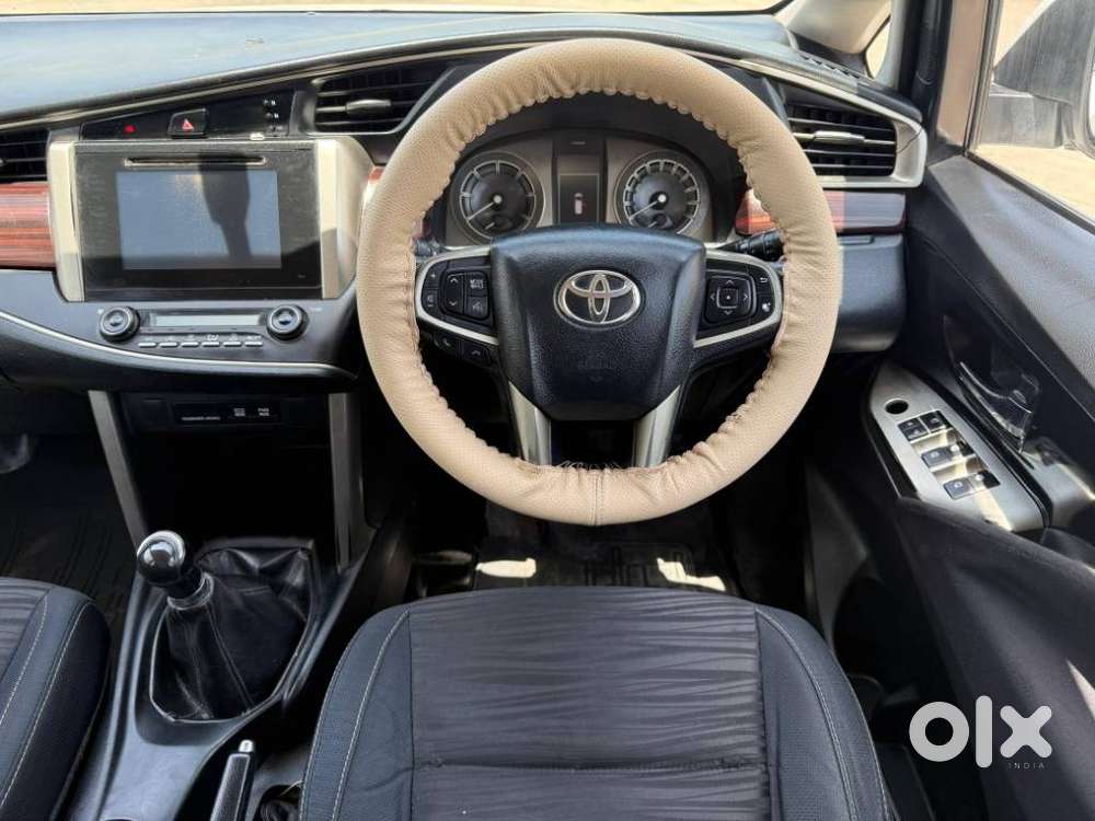 Toyota Innova Crysta 2.4 V 8 Str, 2017, Diesel