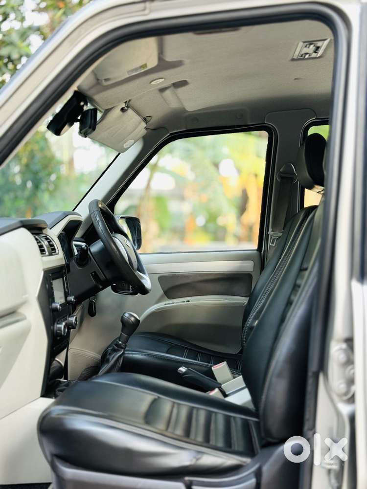 Mahindra Scorpio S10 7 Seater, 2015, Diesel