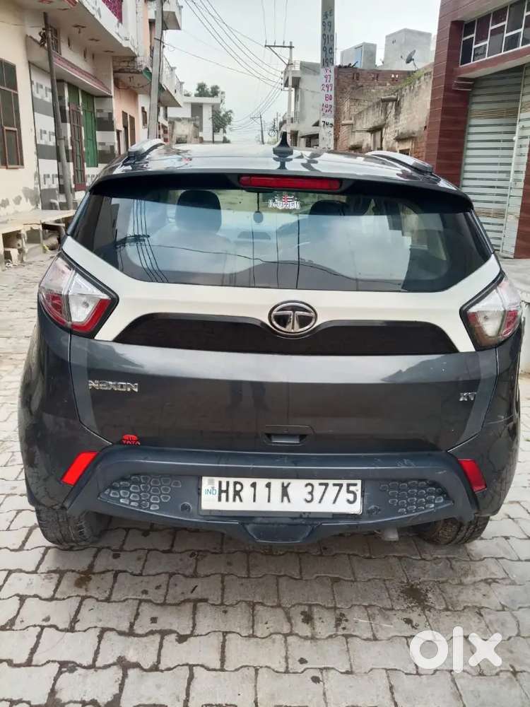 Tata Nexon 1.2 Revotron 2018