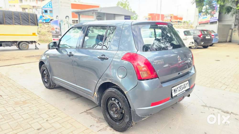 Maruti Suzuki Swift Vxi + Manual, 2007, Petrol