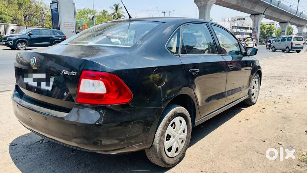 Skoda Rapid Ambition 1.6 Tdi Cr Manual Plus, 2013, Diesel