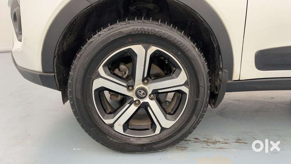 Tata Nexon 1.2 Revotron Xz Plus, 2021, Petrol