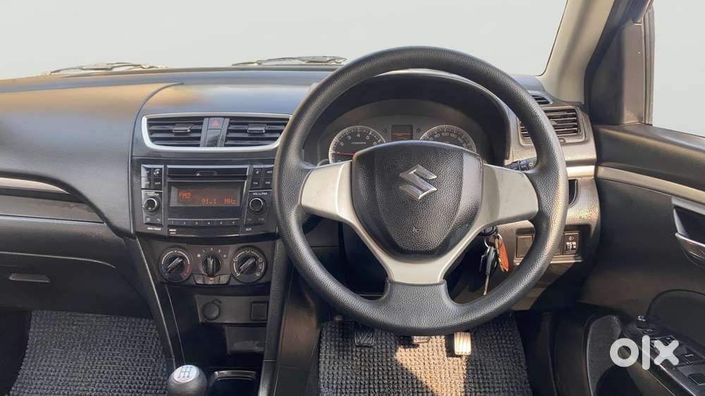 Maruti Suzuki Swift Vxi, 2016, Petrol