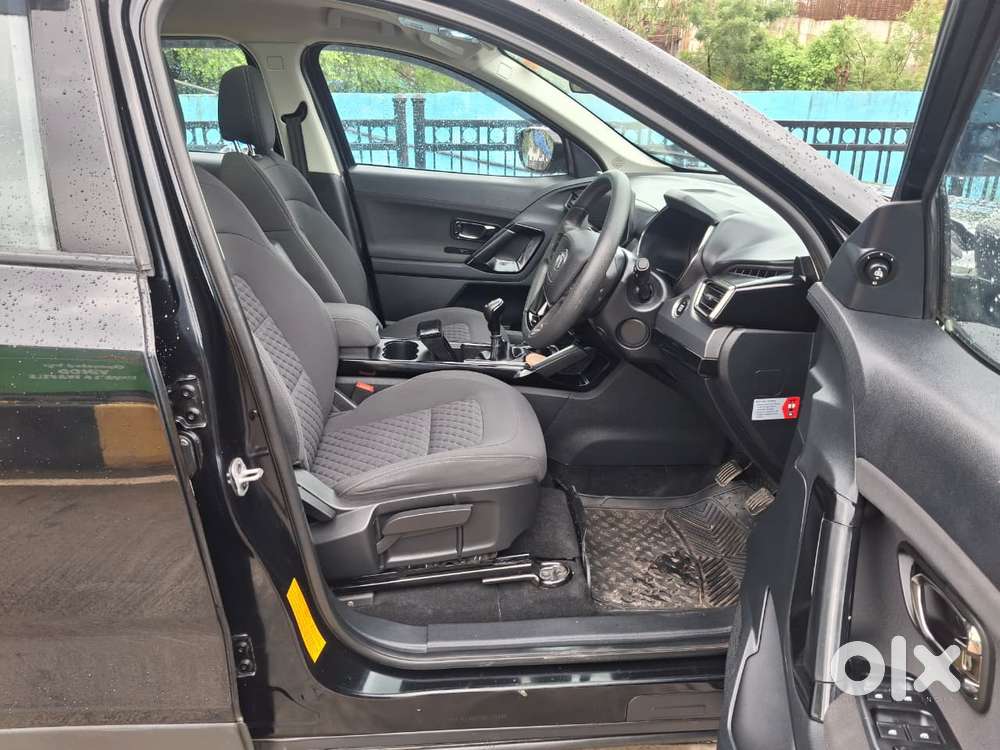 Tata Safari 2.0 Kryotec Xt Plus Dark Edition, 2023, Diesel