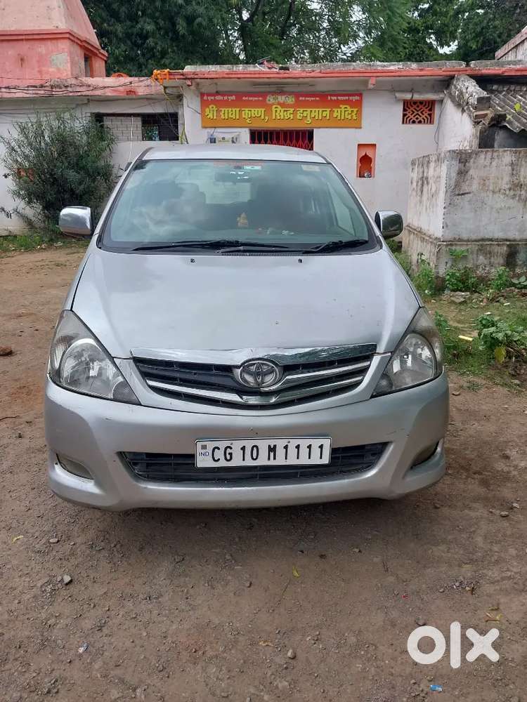 Toyota Innova 2010 Diesel Well Maintained