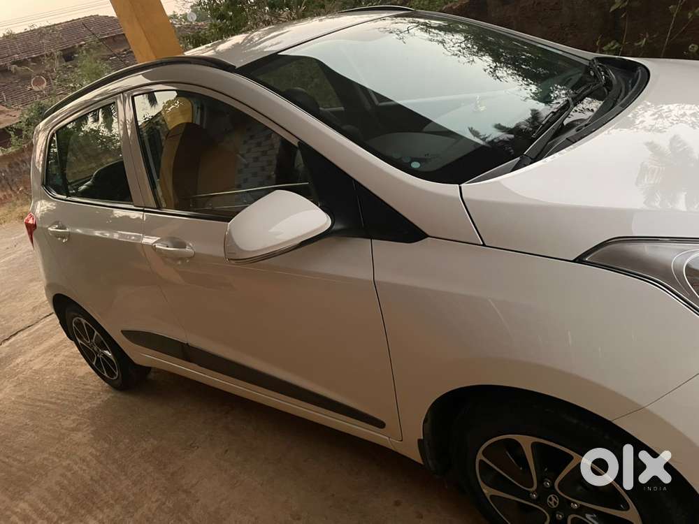 Hyundai Grand I10 2018 Petrol 27357 Km Driven