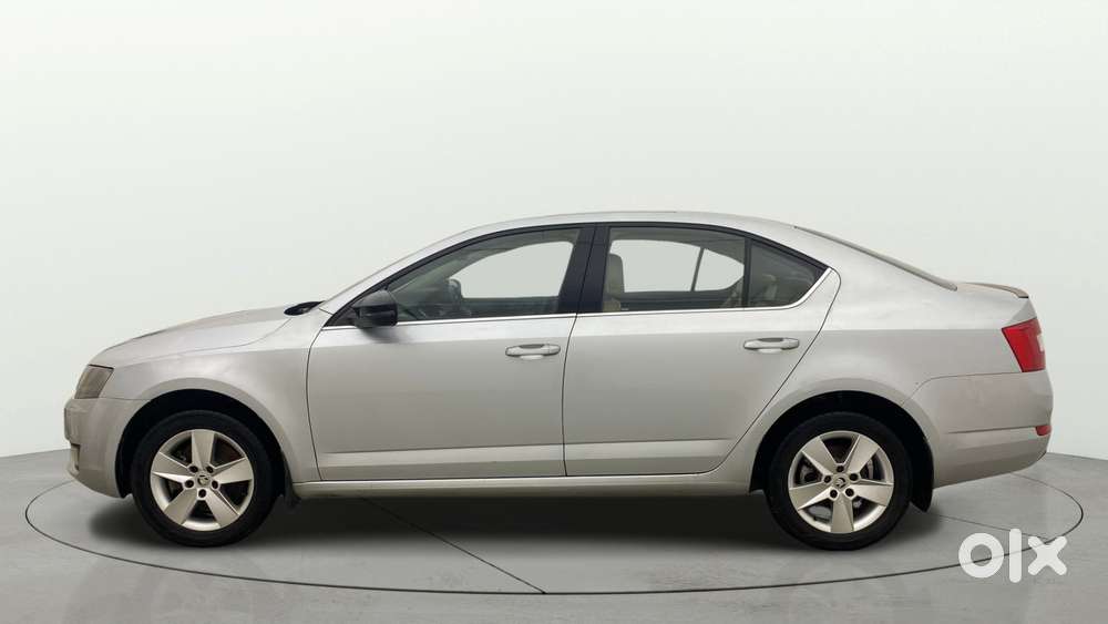 Skoda Octavia 1.8 Tsi Style Plus At, 2016, Petrol