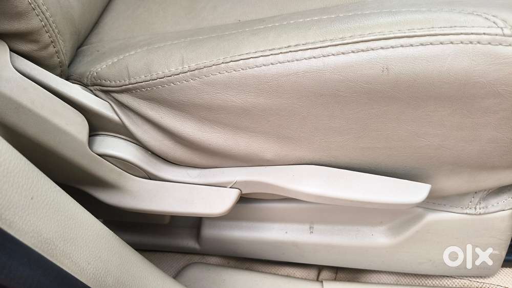 Maruti Suzuki Ertiga Zxi Plus Shvs, 2019, Petrol