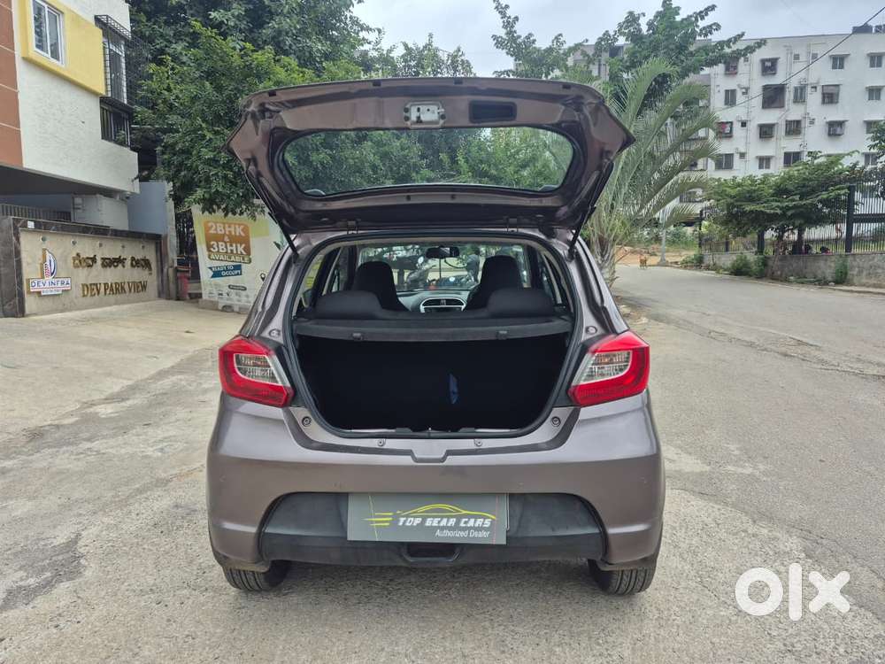 Tata Tiago 1.2 Revotron Xt Rhythm, 2016, Petrol