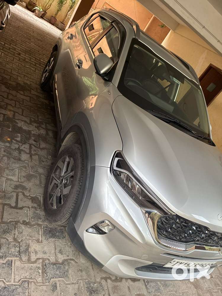 Kia Sonet Petrol 2022