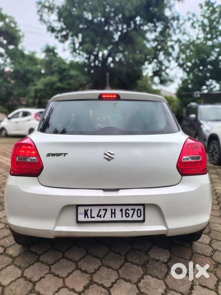 Maruti Suzuki Swift Lxi, 2018, Petrol