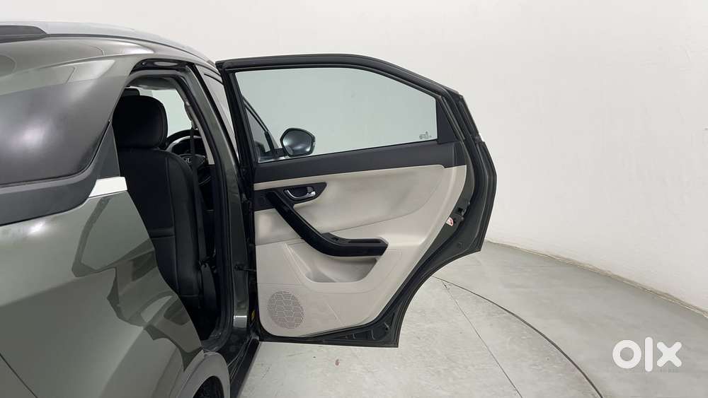 Tata Nexon 1.2 Revotron Xz Plus, 2021, Petrol