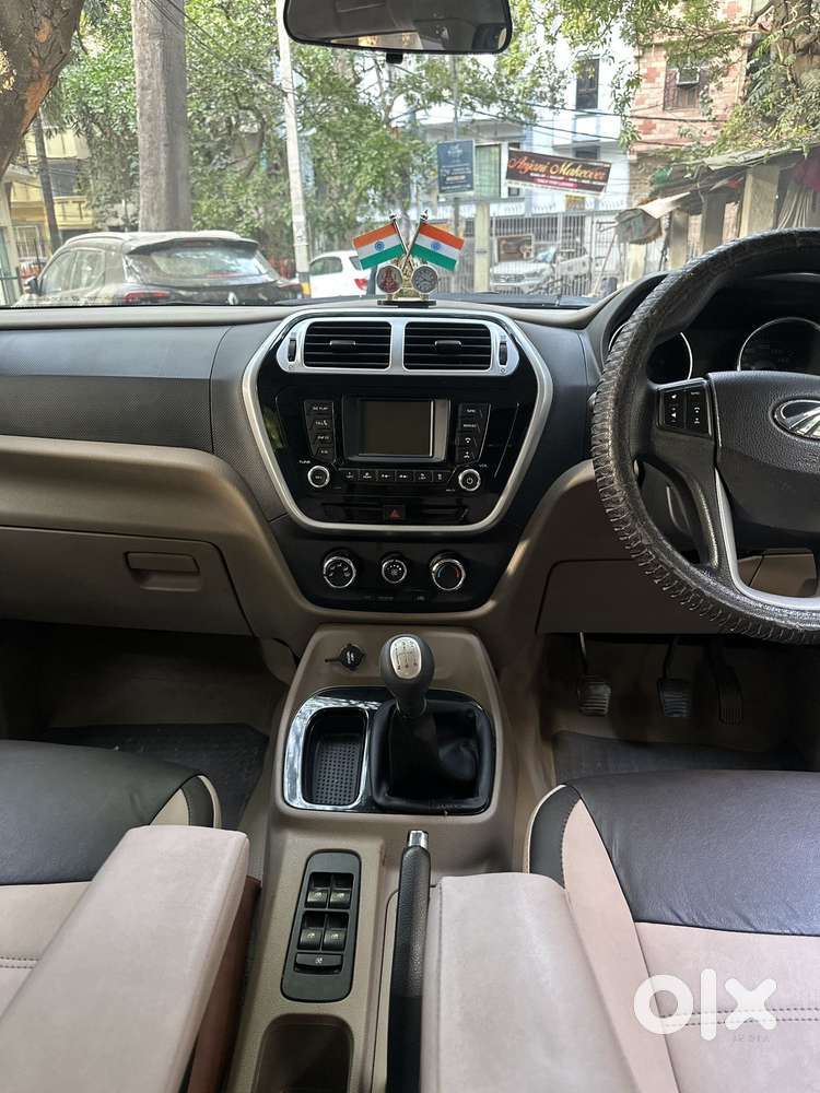 Mahindra Tuv 300 T8, 2016, Diesel