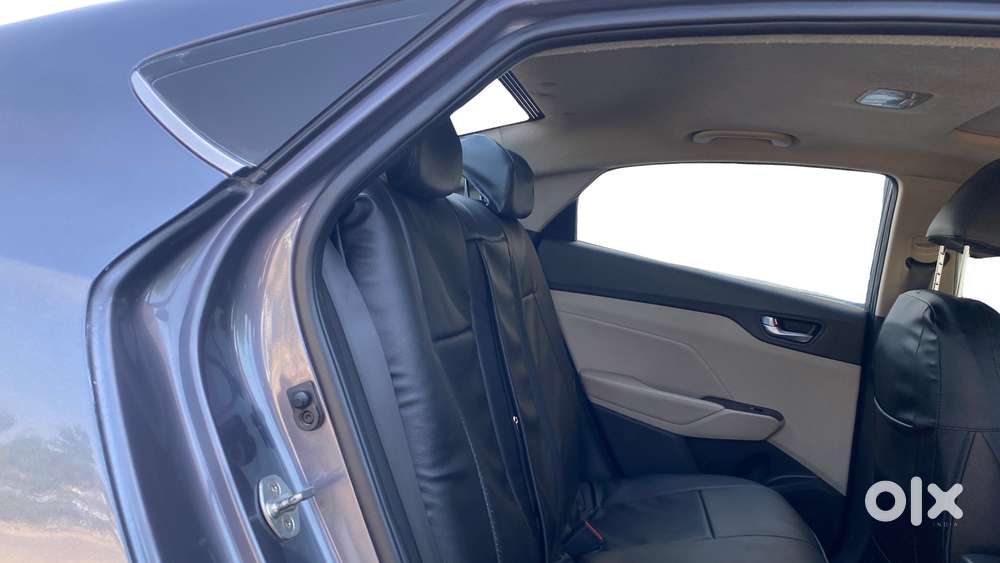 Hyundai Verna 1.6 Sx (o) Vtvt At, 2017, Petrol