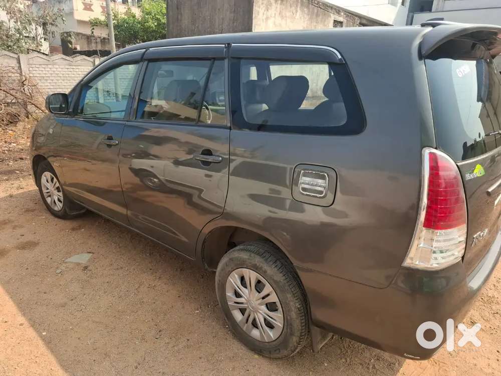 Toyota Innova 2011 Diesel 120500 Km Driven
