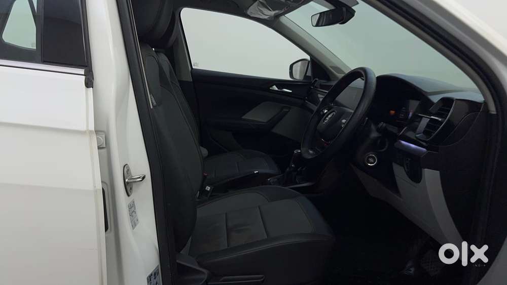 Skoda Kushaq Style 1.0l Tsi At, 2023, Petrol