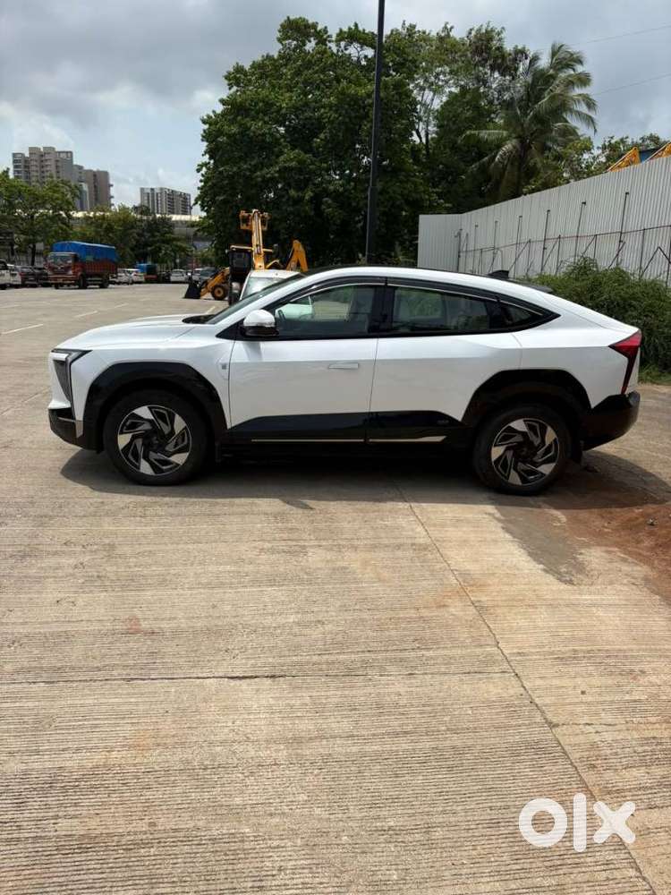 Mahindra Xev 9e Three B79 Kwh, 2025, Electric