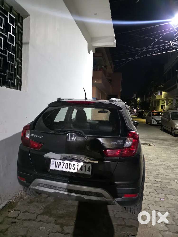Honda Wr-v 2017 Semi Automatic With Sunroof