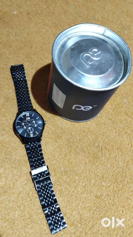 Peter England Analog Watch, Black Colour