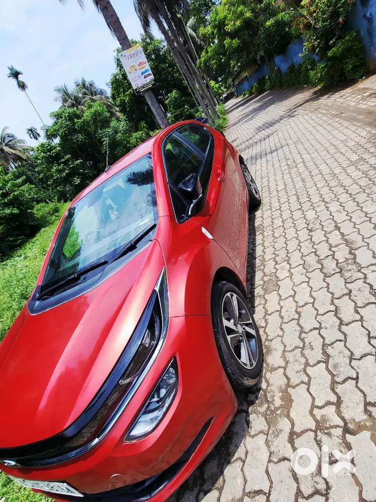 Tata Altroz 1.2 Petrol 2020