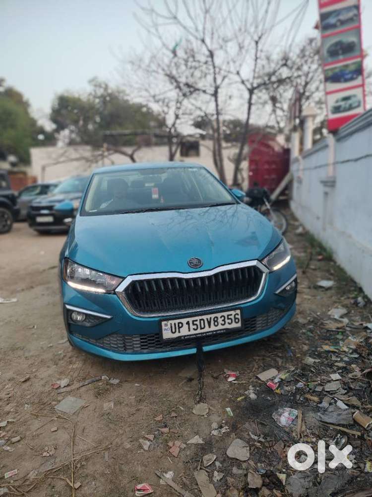Skoda Slavia Ambition 1.5l Tsi Mt, 2022, Petrol