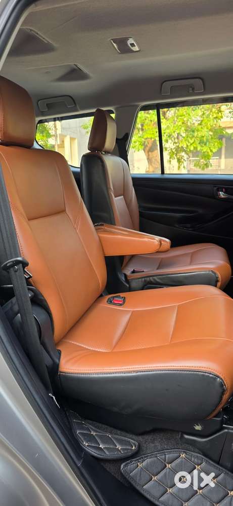 Toyota Innova Crysta [2020-ongoing] 2.4 Gx At 7 Str, 2020, Diesel