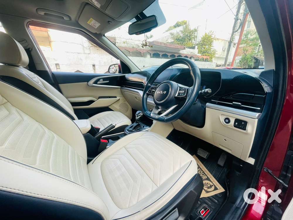 Kia Carens 1.5 Luxury Plus Diesel At 7 Str, 2023, Diesel