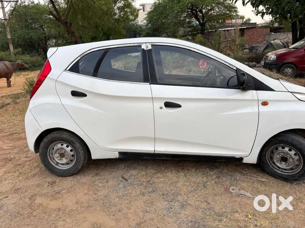 Hyundai Eon D-lite+ Petrol Manual 2014 Year