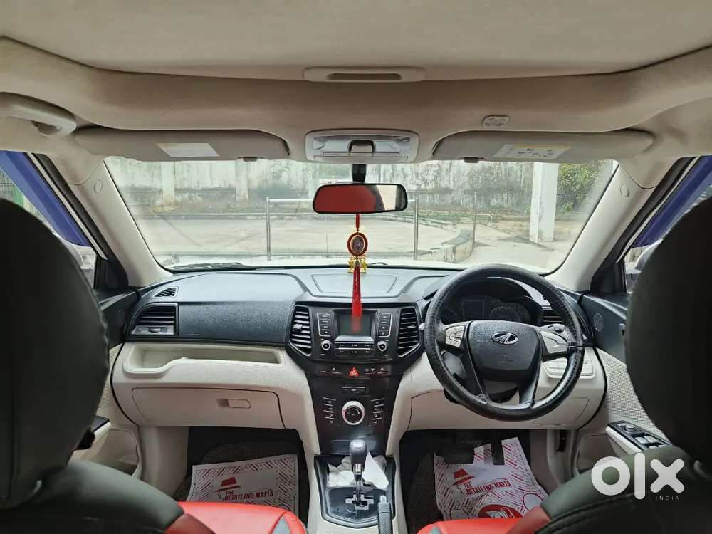 Mahindra Xuv300 2022 Petrol 17800 Km Driven
