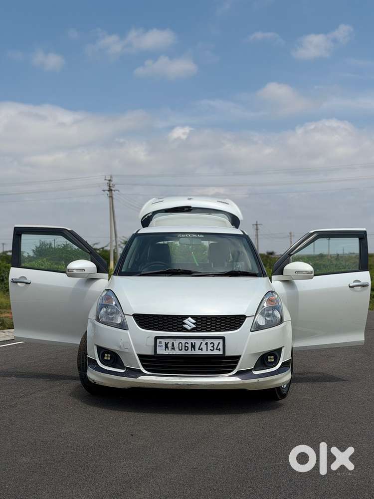 Maruti Suzuki Swift Ddis 2012